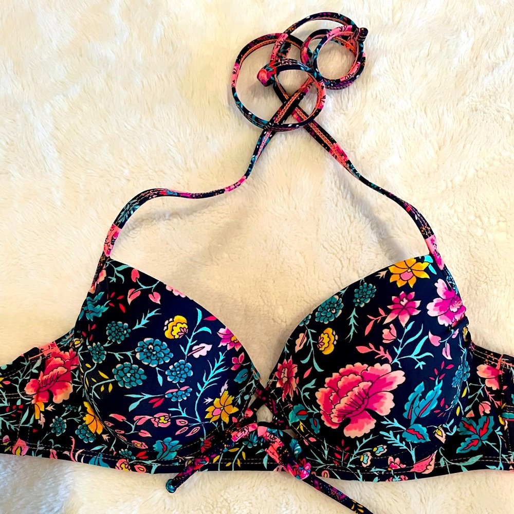 Swimsuit Bikini top
